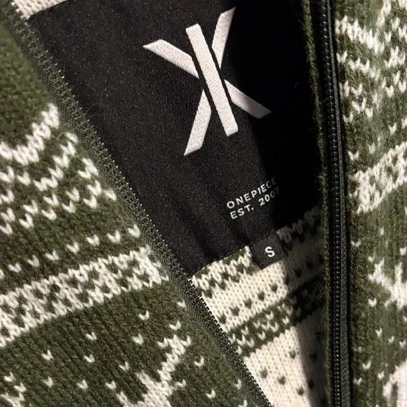 Onepiece Holidays Are Coming Jumpsuit/ sold out color - Picture 11 of 11